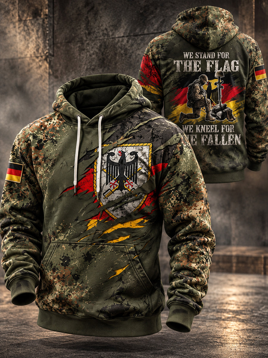 Herren-Kapuzenpullover mit langen Ärmeln und grafischem Print im Veteranen-Stil