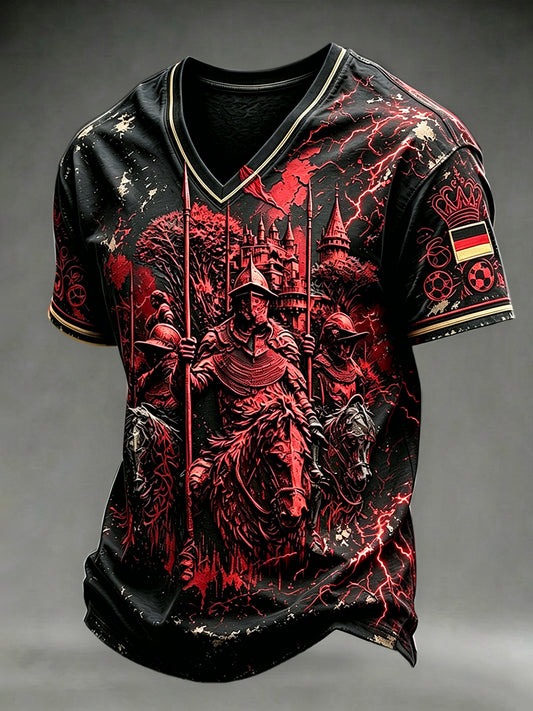 Herren-T-Shirt im dunklen Ritterstil mit V-Ausschnitt und Aufdruck, lässig geschnitten