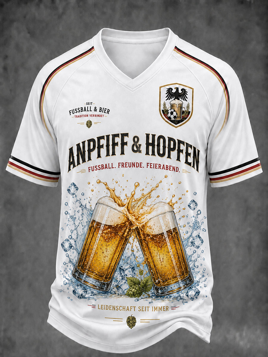 Herren-T-Shirt mit Grafik, V-Ausschnitt, deutscher Fußball und Bier-Grüße
